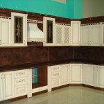 Кухни с деревянными фасадами от производителя — компании "Адалит"