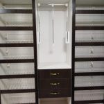 Гардеробная со встроенным шкафом купе - Мебельная фабрика Адалит