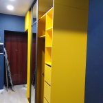 Желтая прихожая в современном стиле - Мебельная фабрика Адалит