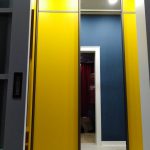 Желтая прихожая в современном стиле - Мебельная фабрика Адалит